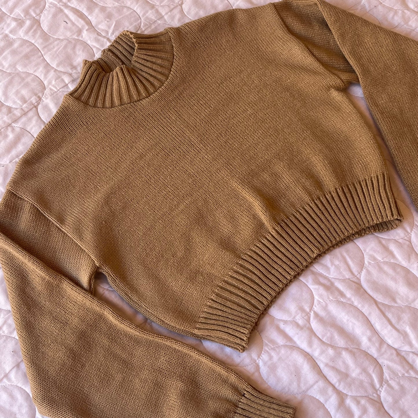 WOMEN'S TURTLE NECK KNIT COTTON TOP