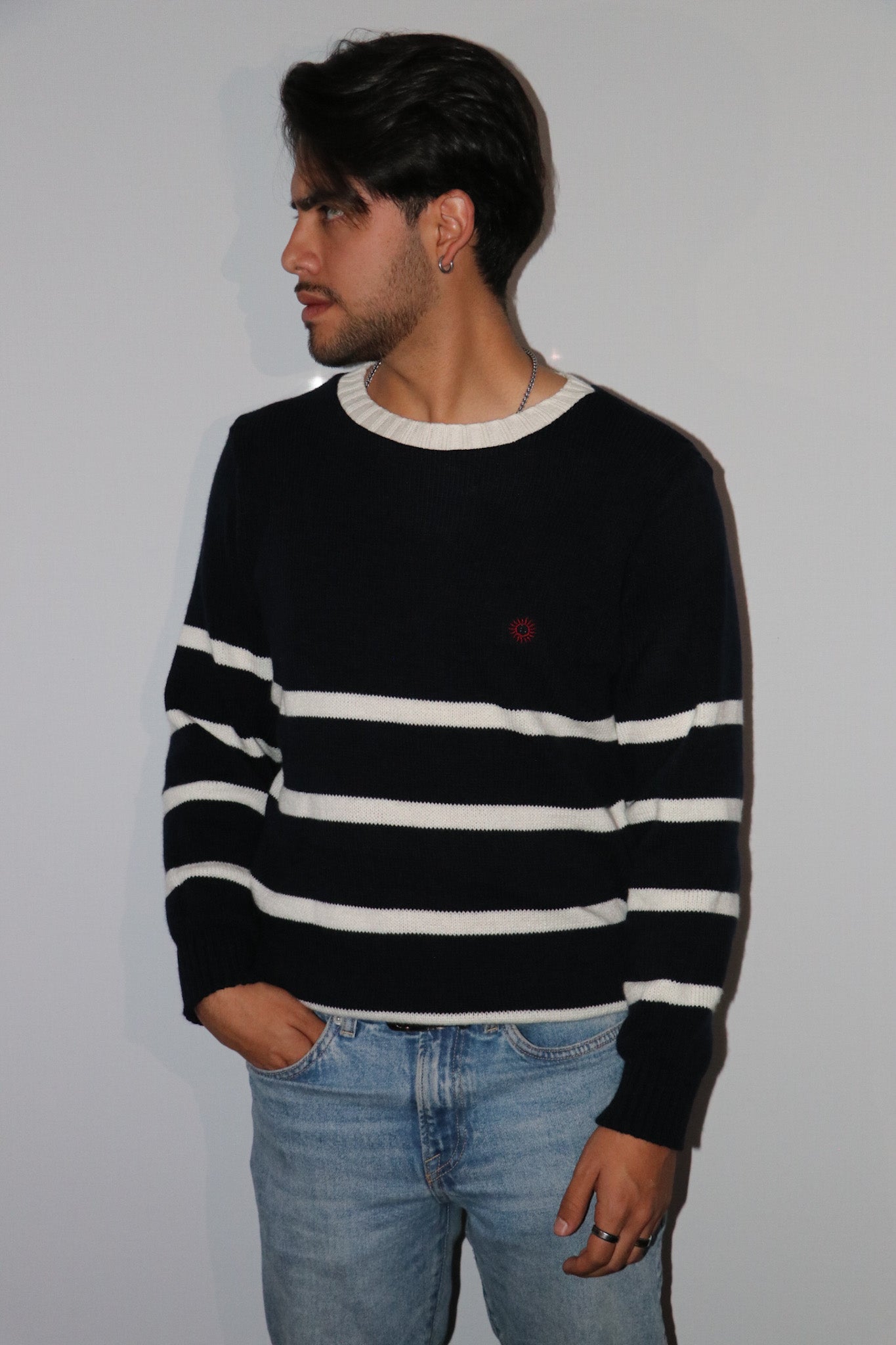 MEN'S NAVY &amp; BEIGE SWEATER